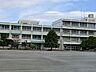 周辺：小学校 1200m 所沢市立富岡小学校