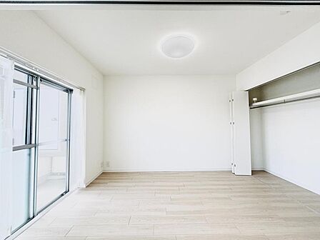 収納スペース充実で子ども部屋にぴったり