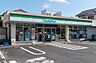 周辺：コンビニ 500m ファミリーマート 大泉目白通り店