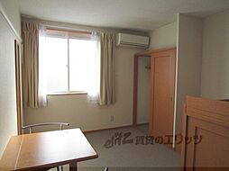 レオパレス？Ｙ中山 2階1Kのリビング/ダイニング