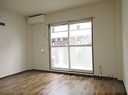 ＳｕｒｐｌｕｓＩハピネスＡ 111 1階1Kのリビング/ダイニング