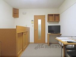 レオパレスＭＭＳ美 2階1Kのリビング/ダイニング