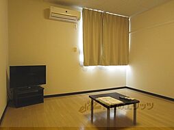 JR北陸本線 長浜駅 バス19分 加納下車 徒歩6分の賃貸アパート 1階1Kのリビング/ダイニング