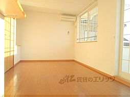 ツイン・アヴニール弐号館 2階1LDKのリビング/ダイニング