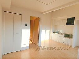 JR東海道・山陽本線 能登川駅 徒歩25分の賃貸アパート 2階2LDKのリビング/ダイニング