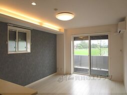 JR北陸本線 長浜駅 3.8kmの賃貸マンション 1階2LDKのリビング/ダイニング