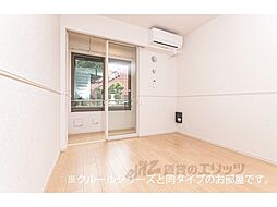 ブレイバレー 102 1階1LDKのリビング/ダイニング