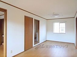 JR北陸本線 長浜駅 バス7分 長浜警察署前下車 徒歩5分の賃貸アパート 2階2LDKのリビング/ダイニング