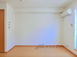 JR東海道・山陽本線 野洲駅 徒歩10分の賃貸アパート 2階1LDKのリビング/ダイニング