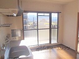 JR草津線 甲西駅 徒歩32分の賃貸マンション 5階3LDKのリビング/ダイニング