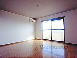 アビタシオンコンフォール 2階2LDKのリビング/ダイニング