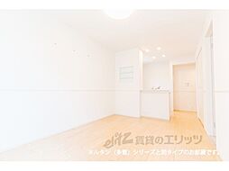 ヴォルペロッソ 1階1LDKのリビング/ダイニング