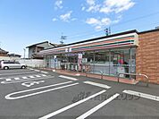 セブンイレブン　野洲北野一丁目店まで300メートル