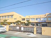 笠縫東小学校まで1000メートル