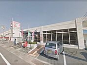 石部郵便局まで250メートル