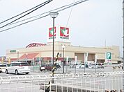 平和堂　日夏店まで650メートル