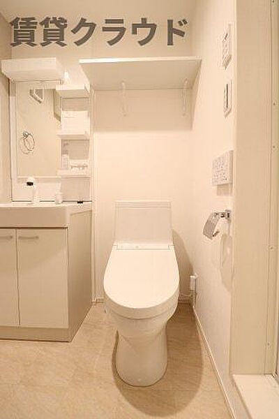 画像6:シンプルで使いやすいトイレです