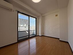 近鉄大阪線 布施駅 徒歩5分の賃貸マンション 7階1Kのリビング/ダイニング