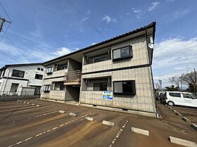 新潟県新発田市富塚町１丁目（賃貸アパート2LDK・1階・57.14㎡） その1