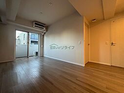 東急田園都市線 三軒茶屋駅 徒歩6分の賃貸マンション 3階1LDKのリビング/ダイニング