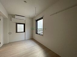 東急田園都市線 三軒茶屋駅 徒歩12分の賃貸マンション 2階1Kのリビング/ダイニング