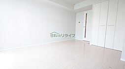 東急田園都市線 三軒茶屋駅 徒歩11分の賃貸マンション 2階ワンルームのリビング/ダイニング