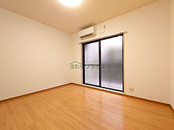 小田急小田原線 下北沢駅 徒歩13分の賃貸マンション 2階1Kのリビング/ダイニング