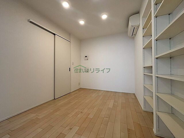 寝室