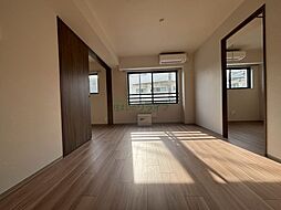 小田急小田原線 祖師ヶ谷大蔵駅 徒歩7分の賃貸マンション 1階2LDKのリビング/ダイニング