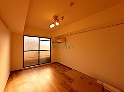 小田急小田原線 経堂駅 徒歩5分の賃貸マンション 3階ワンルームのリビング/ダイニング