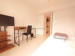 京急本線 梅屋敷駅 徒歩3分の賃貸マンション 2階1Kのリビング/ダイニング