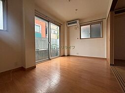 東急目黒線 奥沢駅 徒歩3分の賃貸アパート 1階2Kのリビング/ダイニング