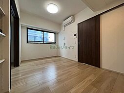 東急世田谷線 三軒茶屋駅 徒歩5分の賃貸マンション 5階1Kのリビング/ダイニング