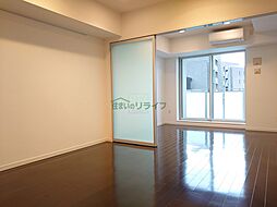 東急世田谷線 三軒茶屋駅 徒歩13分の賃貸マンション 8階1LDKのリビング/ダイニング