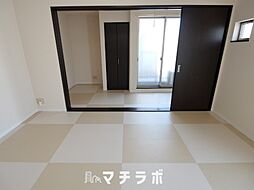 プリミエール上飯田南町 302 3階1LDKのリビング/ダイニング