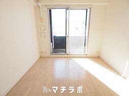 ラ・ヴィ・アン・ローズ 502 5階1Kのリビング/ダイニング