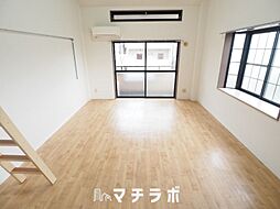 サニーフラット瑞穂 2A 2階ワンルームのリビング/ダイニング