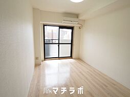 クレスト泉 305 3階1Kのリビング/ダイニング