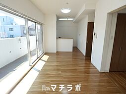 プログレッソ花の木 402 4階3LDKのリビング/ダイニング