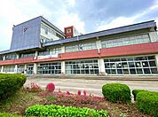 八千代市立勝田台中学校（634m）