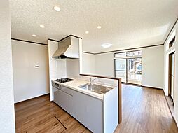 亘理郡亘理町逢隈中泉字新一里壇　戸建て 4LDKのリビング/ダイニング