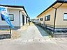 駐車場：【リフォーム済み】駐車場です。お車の運転が苦手な方でも簡単に停められます。