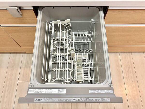 パレステージ西新井本町