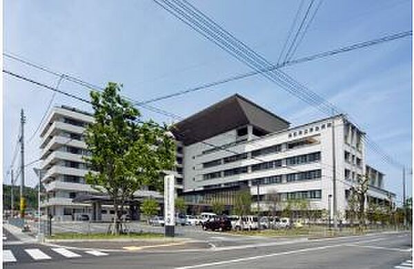 画像18:【総合病院】鳥取県立厚生病院まで743ｍ
