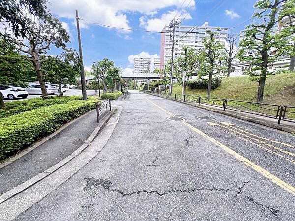 新ゆりグリーンタウン楓街区2号棟