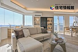 プリズムタワー