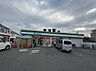 周辺：ファミリーマート 川崎東百合丘店まで約90m（徒歩2分）