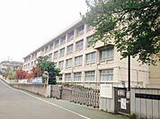 厚木市立依知中学校まで約2260m（徒歩29分）