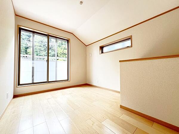寝室を拡大表示