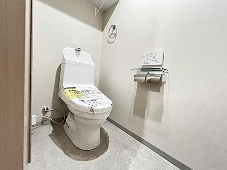 ほっと安らげるトイレ空間です。